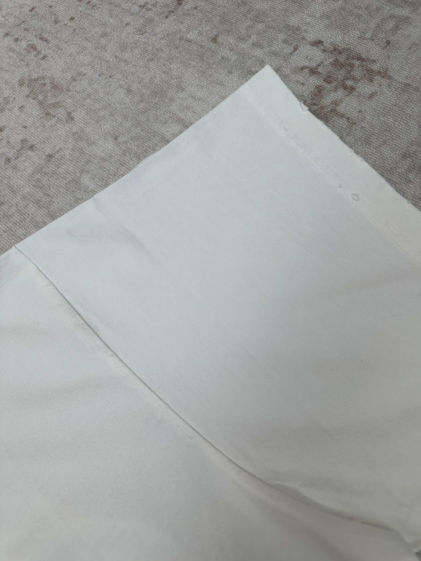 SS 26 Logo T Sizes：S.M.L.XL
